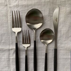 DIANE von FURSTENBERG 5PC Flatware silver/black "PETITE"